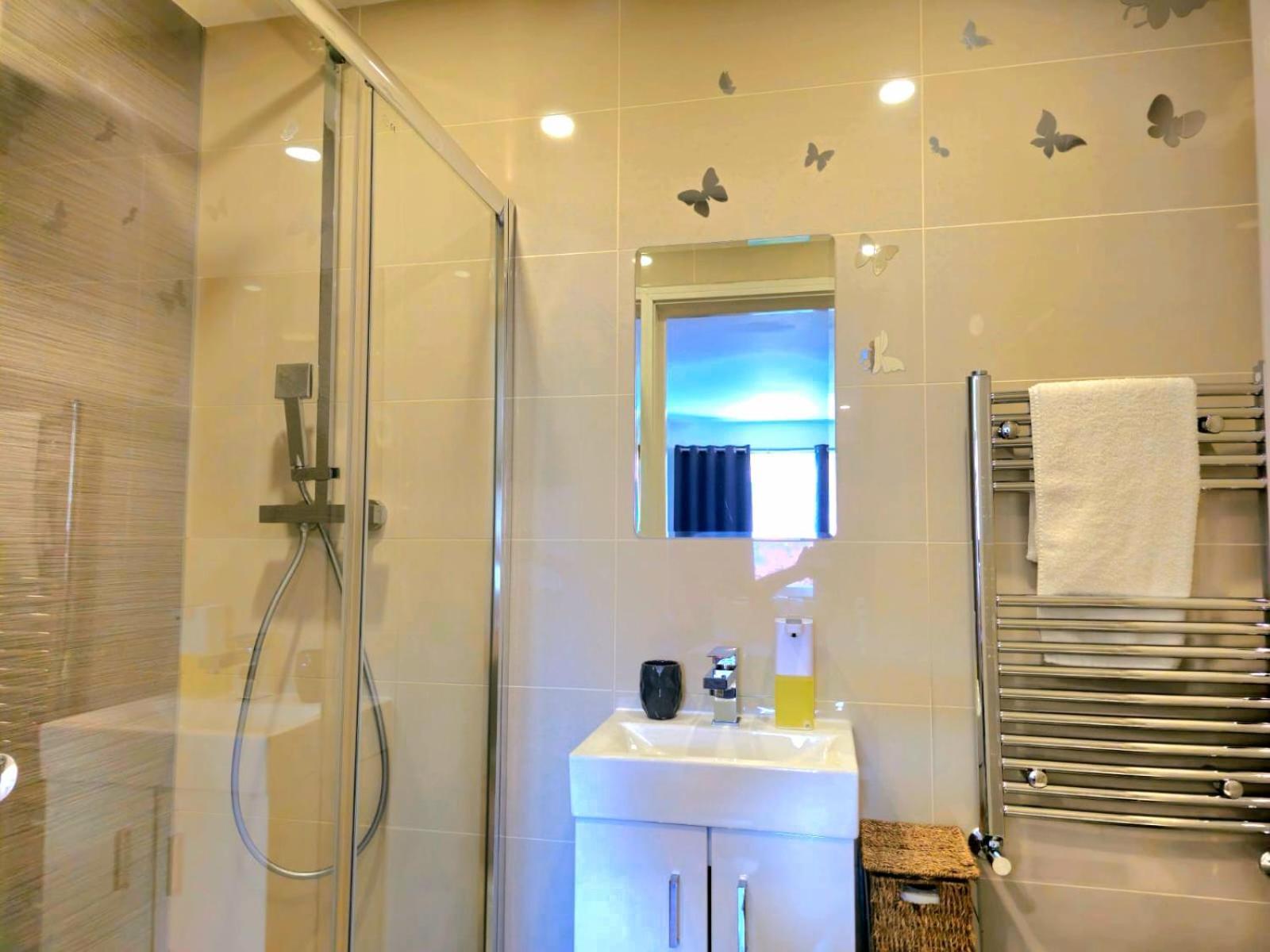 Penelope Ensuite Double Room Лондон Экстерьер фото